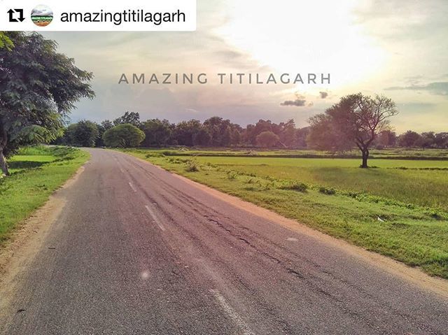 BBSRBuzz's tweet image. Pic by  @amazingtitilagarh ・・・
Titilagarh #countrysideview #countryside #countrysidelife #countrysideroad #bhubaneswarbuzz #greensurroundings #trees #greencover #greenland #forest🌲 #forestroad #natureview #nature_photo #naturegreen #naturalista #naturephotography #nature…