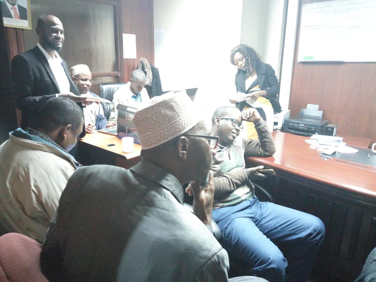 CaptainRuweida's tweet photo. I Yesterday  held a meeting with Knut Officials From Lamu County, who visited my office to deliberate matters pertaining Education in Lamu County prior to Teachers AGM meeting planned to take place on 15th September next month.
@LamuCountyKe https://t.co/GiTGI94iMM