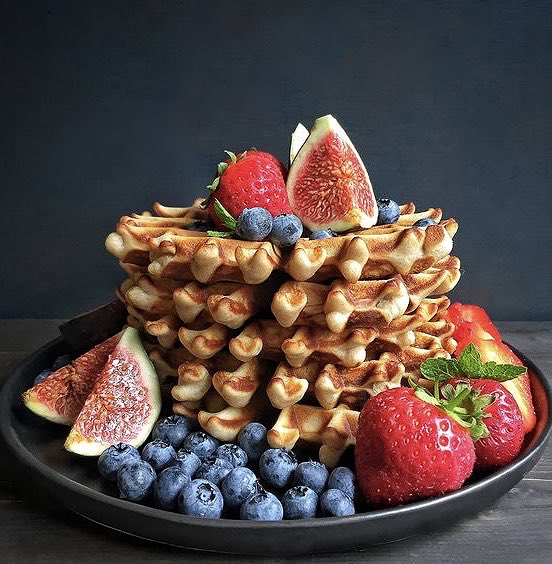 Waffles are just pancakes with
abs...

Happy #NationalWaffleDay!