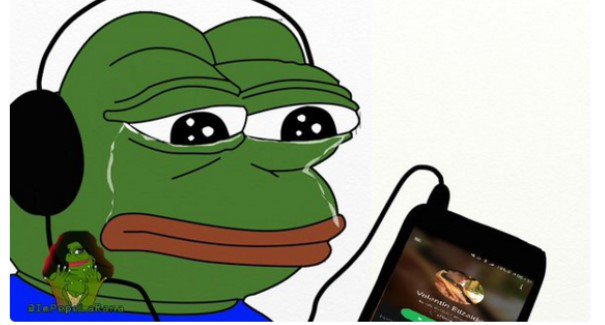 DeikeStar's tweet image. Yo escuchando Epiphany por fin completa. 
Pd: La voz de Jin me conmueve hasta hacerme llorar ❤️

#AnswerIsComing #Answerishere #Answer #IDOL #ArmyPijamaParty @BTS_twt