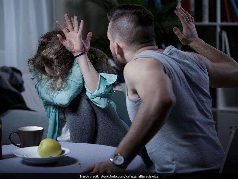 SwirlsterHindi's tweet image. #Blog: मैं, मेरा पति और उनके दोस्त
swirlster.ndtv.com/hindi/life-aft… 
#Relationship #Relationshipblog