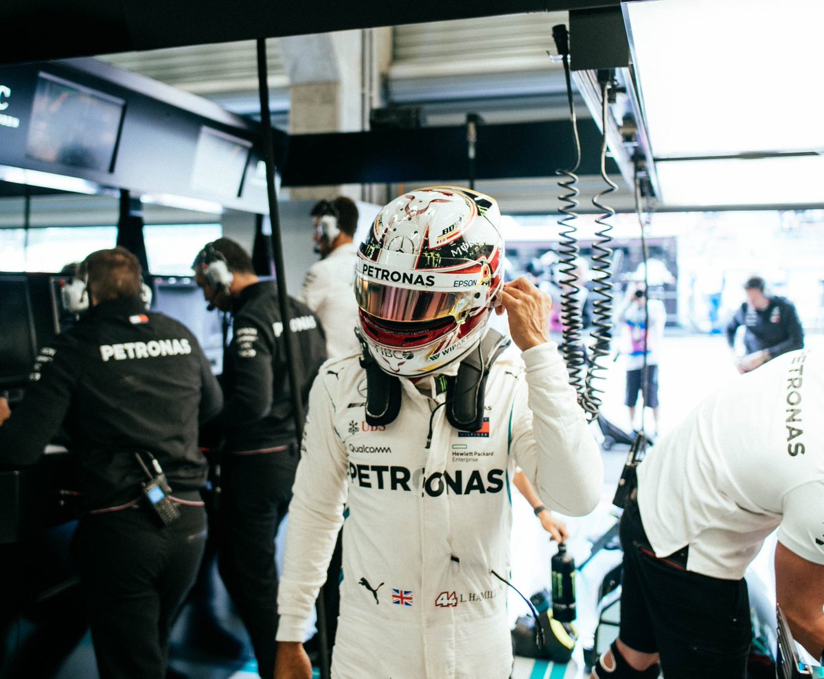 LewisHamilton's tweet photo. We back. The energy and focus in the garage is unbelievable as always. You excited? 🔥 #F1 #BelgianGP @MercedesAMGF1 https://t.co/wrjXPOrJID