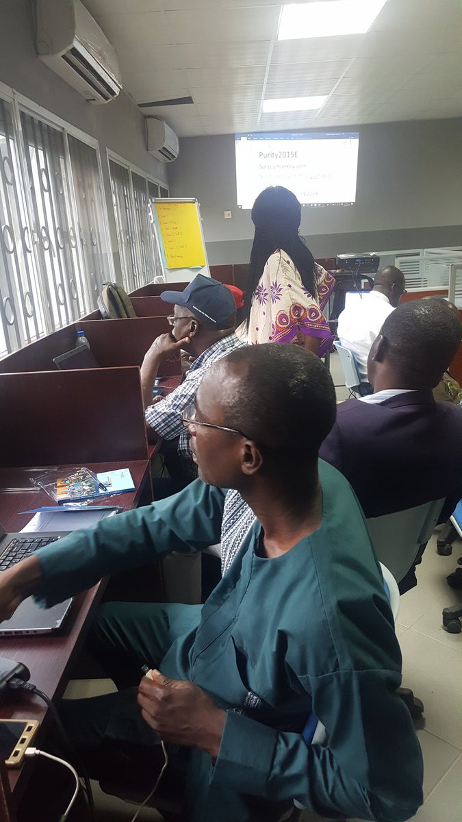 nimeche_lagos's tweet photo. Learning continued this morning with the mentors. We are learninh about MEL and Social Accountability. Thank you @EAPGlobal @RAEngNews @EduRAEng @RAEngGlobal and @Oagboneni for your inspiring leadership. #NIC2, #Innovationchallenge https://t.co/Wz1UuxEJte