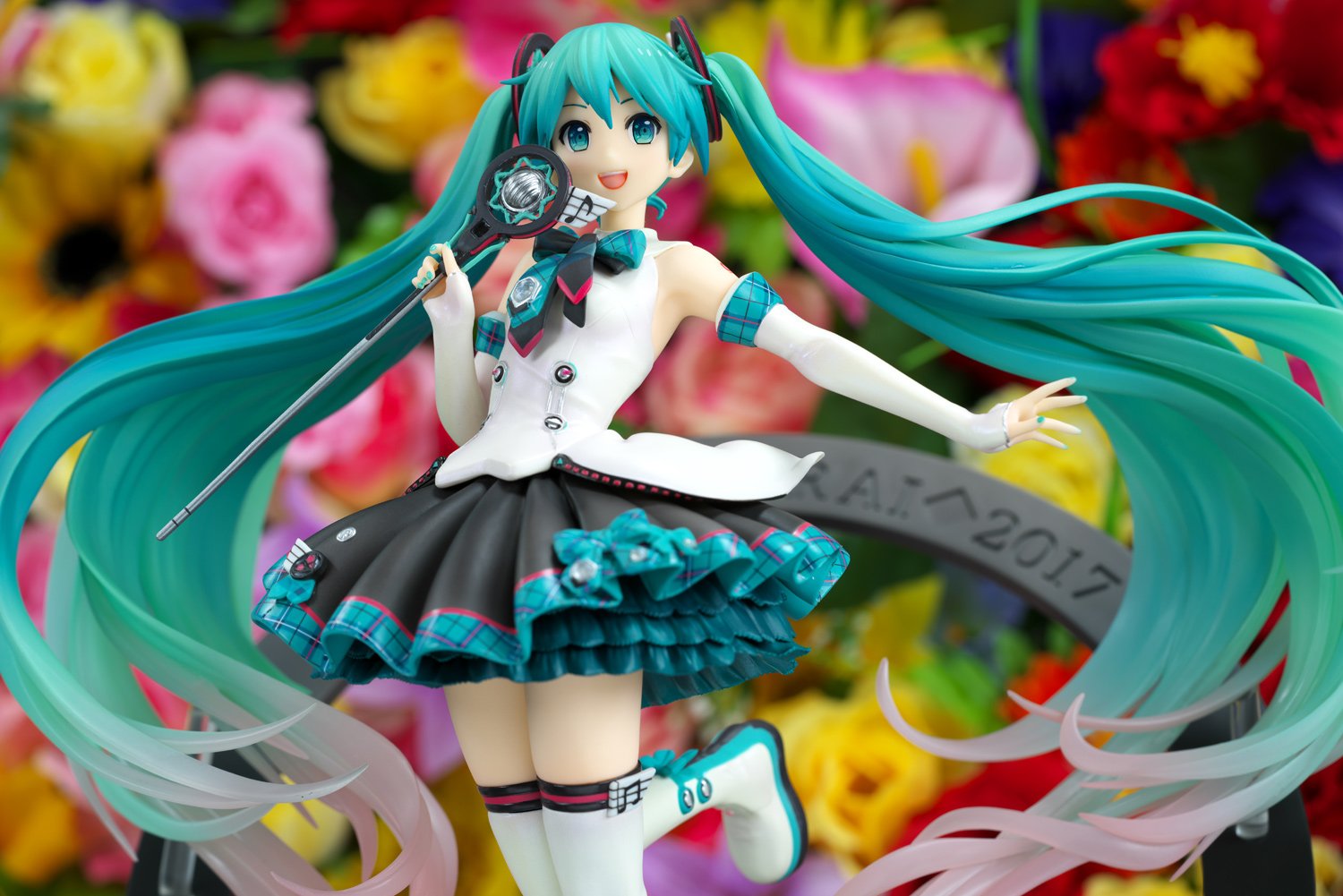 21318円 人気海外一番 初音ミク マジカルミライ 2017 Ver. 1 7 完成品フィギュア 21318円 人気海外一番 初音ミク マジカルミライ 2017 Ver. 1 7 完成品フィギュア