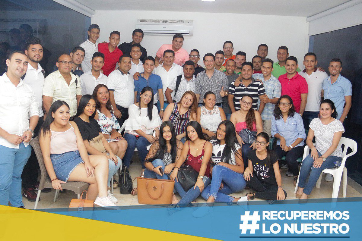 Neulisj's tweet photo. Poder desligar la política de la academia es un reto de la Universidad Popular Cesar, por mejores resultados #recuperemoslonuestro https://t.co/yzvK3ryo9z