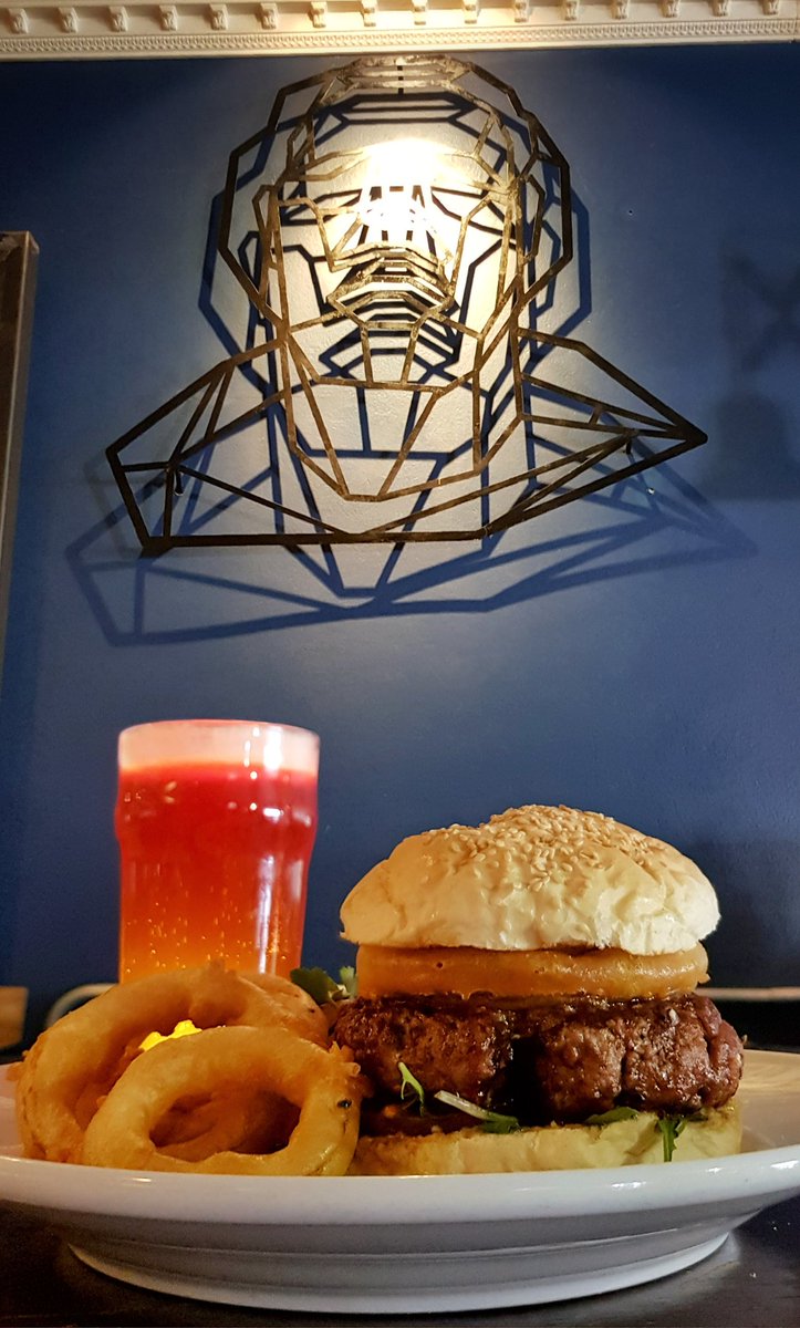 Why not try this combo over the weekend!

<a href="/FriarsHabit/">Friar'sHabit Brewery</a> Craft Brewery California Common Steam Beer &amp; our legendary Blue Marrow Burger!

California Common Steam Beer is an ale/lager hybrid made by Friar's Habit, based in the heart of , Pretoria.
bit.ly/2BKgEQx