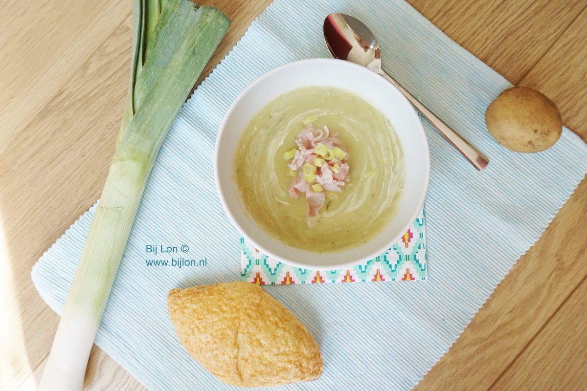 Nu online! Aardappel-Preisoep met Ham... bijlon.nl #maaltijdsoep #recept