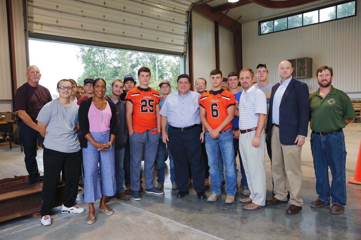 JBPritzker's tweet photo. Juliana and I started off the day stopping by a class at the Illinois Laborers’ and Contractors Joint Apprenticeship and Training Program. We spoke with students about the projects they're working on and the benefits of the program. https://t.co/wnr2NE2SI3