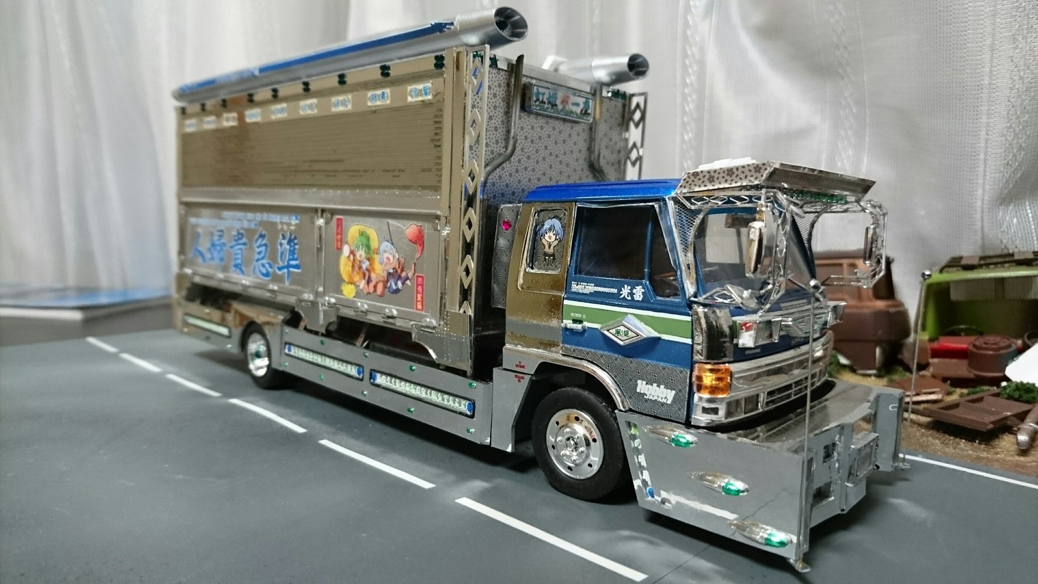 アオシマプラモデルデコトラ花巻の悪代官