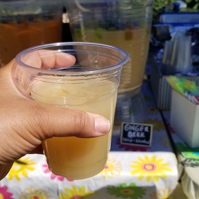 BajanBites's tweet photo. Want to taste the ginger-y goodness? We've got ginger beer on tap 😂😂 (funny, because there is absolutely NO alcohol in ginger beer!). Come for a glass tomorrow at the @wellingtonfarmersmarket - 8a-1p! #BajanBites •
•
•
•
#farmersmarket #princeedw… https://t.co/xCwe3ztfB1 https://t.co/h5YtmPDNpW