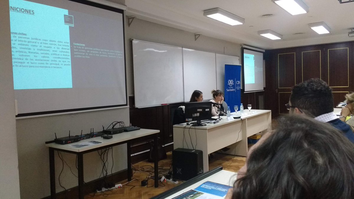 ComisionProBono's tweet photo. Y arrancó! @CIS_UdeSA @ZBVAbogados  @BeccarVarelaOk #ORGANIZACIONESINFINESDELUCRO https://t.co/NPVsAXO9pj