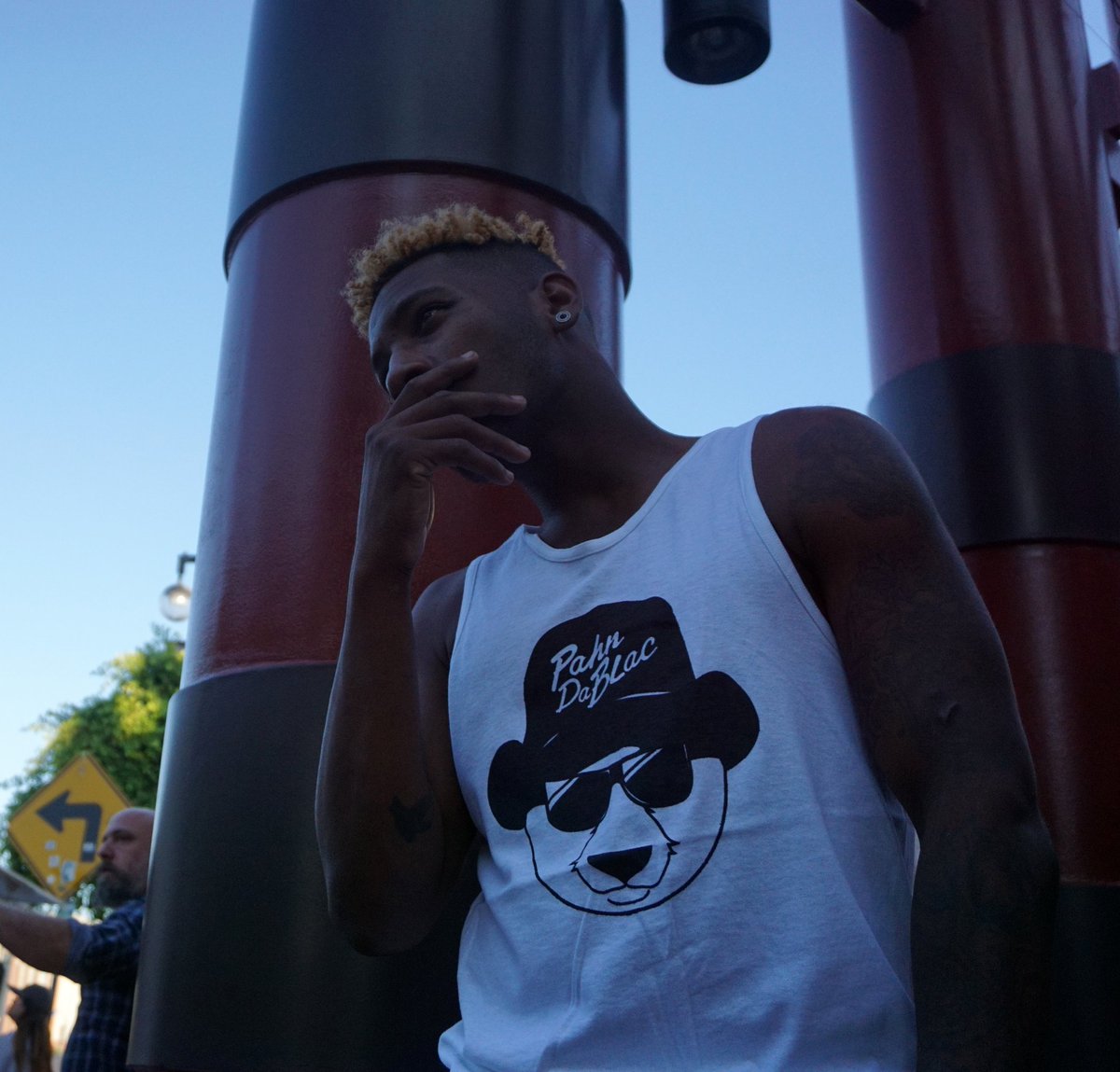 Pahndablac's tweet photo. Stay cool in the OG #Eazypahn #tanktop by #Pahndablac ๐ผโ๏ธ https://t.co/o3CHyWLUJi #FridayFeeling #friyay #Panda #pandas #Fashion #tankops #streetfashion #styleblog #independentclothing #fashionblog #streetstyle #streetwear #fridaymood https://t.co/Kb84FCwYz5