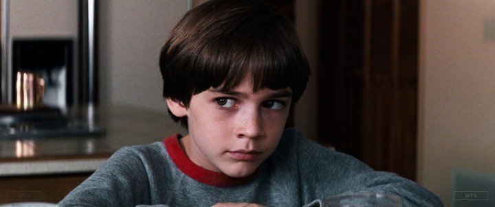 Barret Oliver is now 45 years old, happy birthday! Do you know this movie? 5 min to answer! 