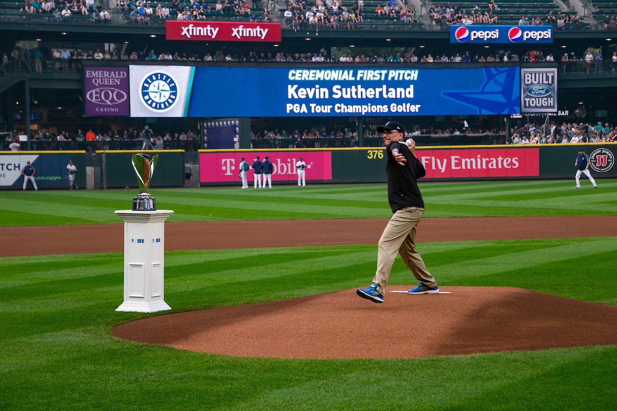 PGA TOUR Champions tweet media