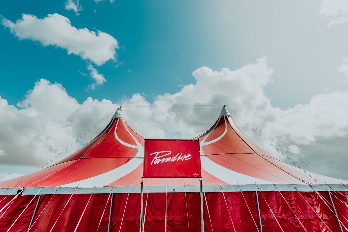 Creamfields's tweet photo. The arena is open! #CreamfieldsFriday lets go! https://t.co/VPvL0yqUQC