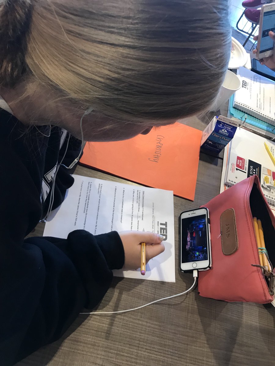 StratfordVball's tweet photo. Putting the “STUDENT” in student-athlete this morning! @MissBolenELA @WinklerLindsay @morganpiercee #calculusisfun #TedTalk #architecture #sunnerreadingassessment #physics https://t.co/KiJxUY7Q3z