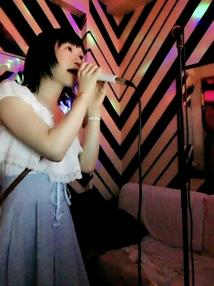 さき 頭の中お花畑 明日と明後日できないから今日しちゃった 女装 ポトレ ボイトレ トイボックス