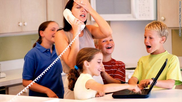 Study says staying at home with kids is harder than going to work. bit.ly/2wnAefg?utm_so… https://t.co/NF1XYMYvLI