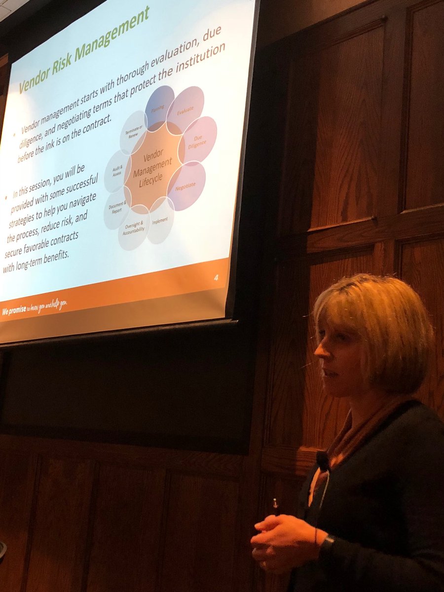 Janine Wright from ⁦@CLA_Banks⁩ discussing vendor contracts.  Operating efficiency evaluations on your current provider are important. ⁦<a href="/BankNews_Media/">BankNews Media</a>⁩ ⁦<a href="/mobankers/">Missouri Bankers</a>⁩ ⁦<a href="/theMIBA/">MIBA</a>⁩ #mibcbc18