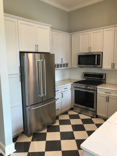 Historic Lease Special!
Get one month FREE on our 3 Bed / 2 Bath Historic Home with a 13 month lease.

Ready to tour? Call (844) 542-3249 and we will be happy to help!