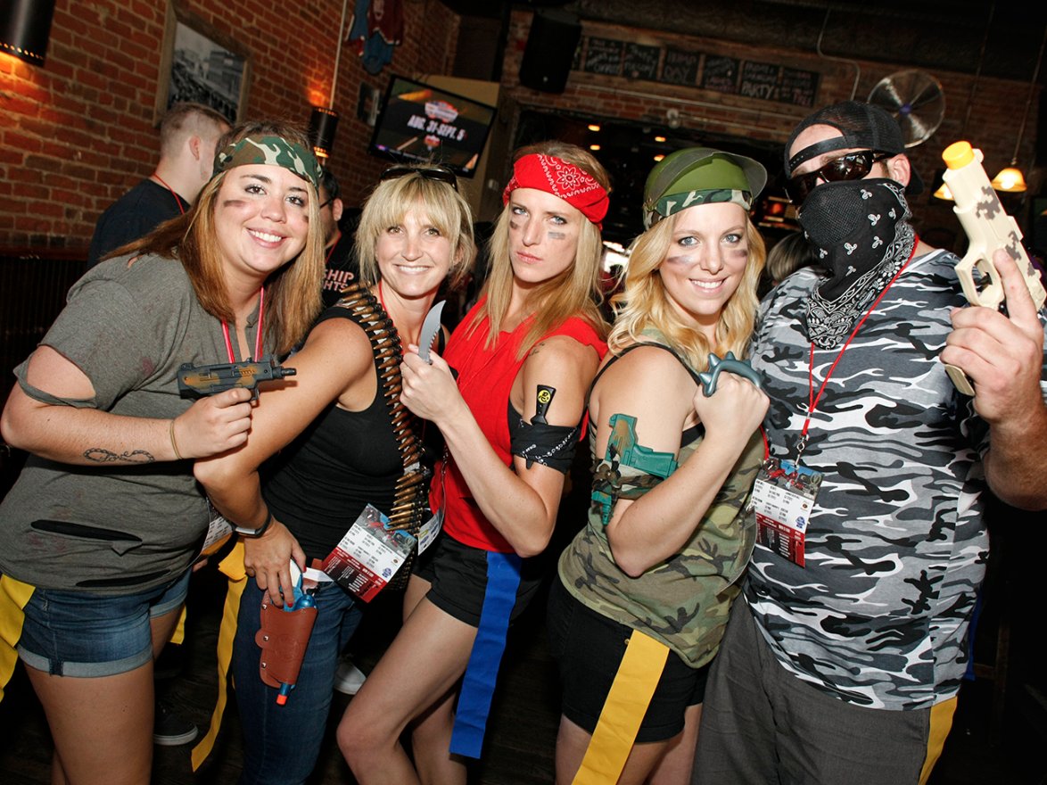 eotwpc's tweet photo. Assemble your squad, IT'S FINALLY THE WEEKEND! #tgif #happyfriday #eotwpc #kcmo https://t.co/b4TrjiZK8P