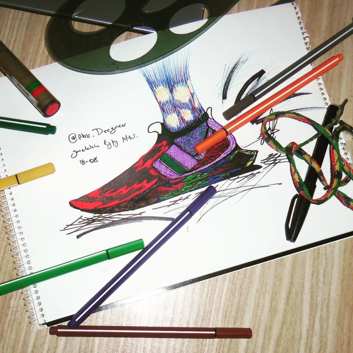 Rose Bed 
#aboutsouthafrica #durban #streetware #footwear #footweardesigner #fashion #concept #art