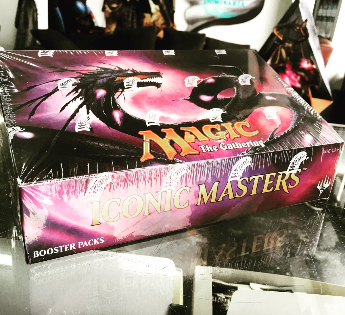 MIndGamezStore's tweet photo. Back by popular demand! #iconicmasters #magicthegathering #magicthegatheringcards #magic #fnm #fridaynightmagic #draft #iconic #masters #booster #box https://t.co/qwAVv59EBi