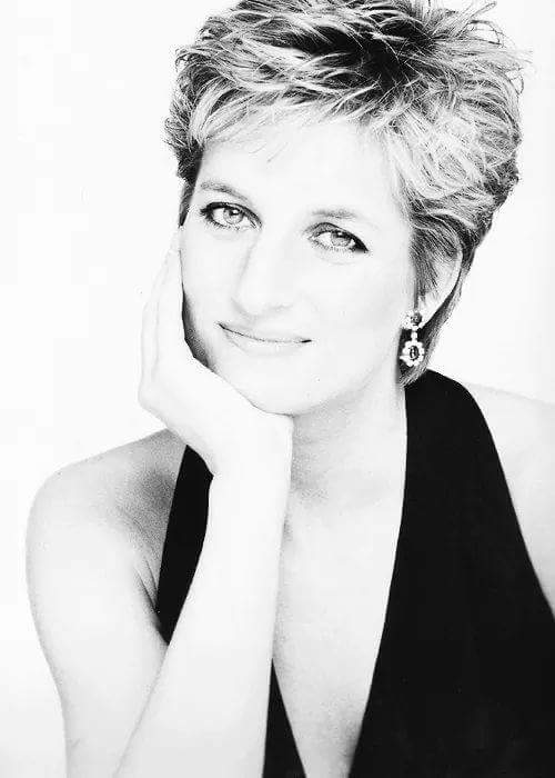 What hairstyle would Princess Diana wear if she hadn't died in a car  accident? - Quora