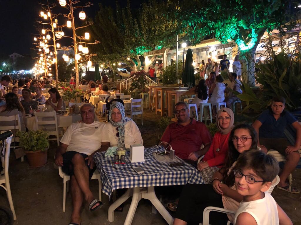 Datça sahilde çay keyfi