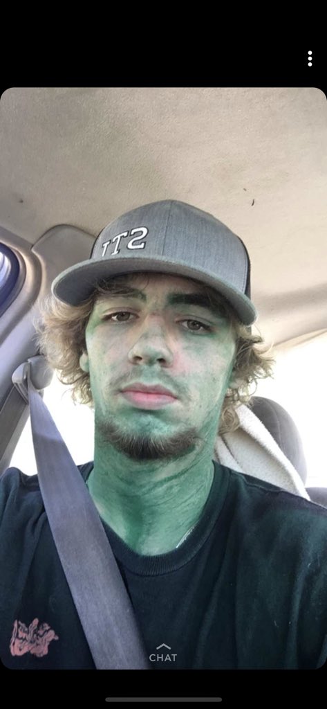 taylor_h0's tweet photo. Mid hulk transformation @trevincunter https://t.co/oKPabWPRSd