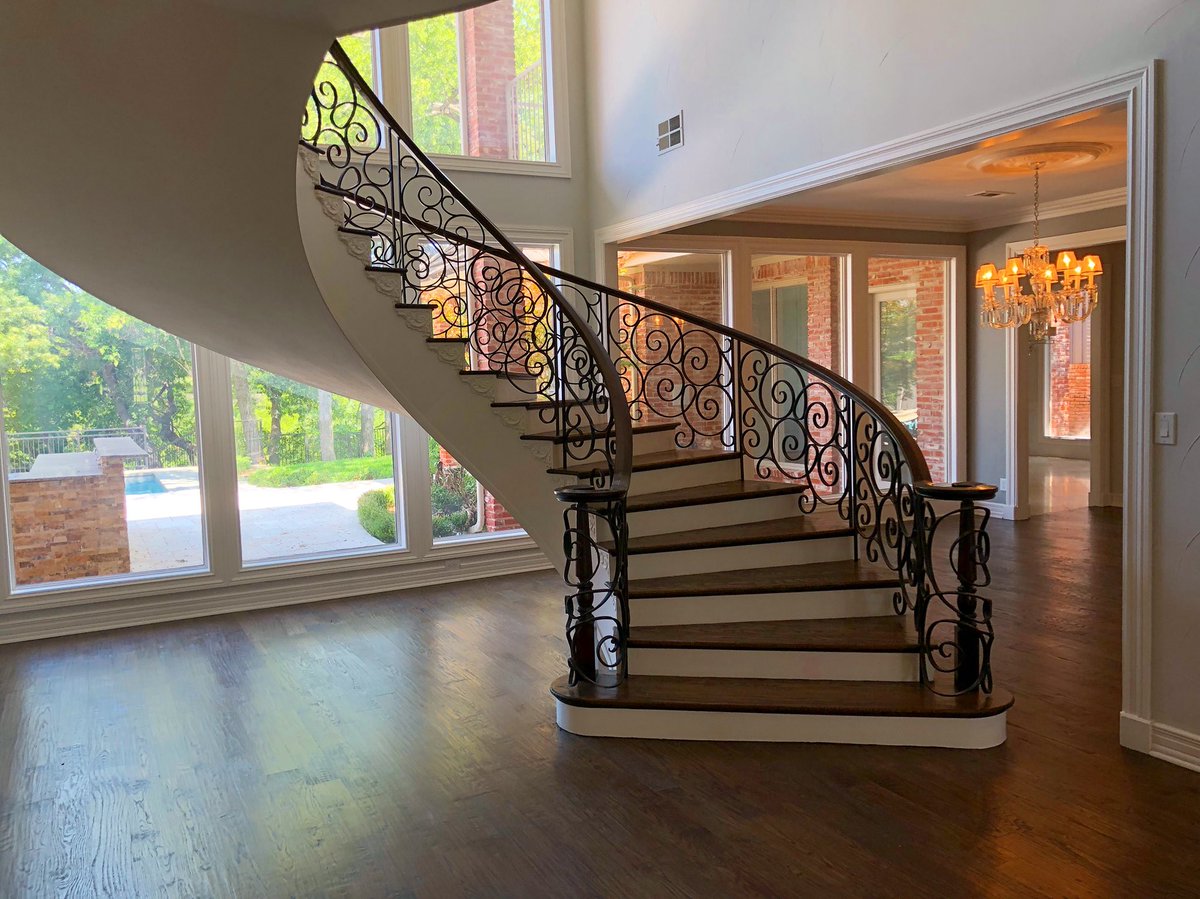 benwegmann's tweet photo. Stunning, gated traditional estate in Far North Dallas! https://t.co/GFSAi9AFJN