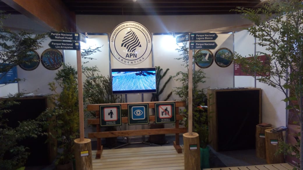 TrafulTurismo's tweet photo. #VillaTraful presente en la #FeriaDeTurismoDeNeuquen te esperamos!! #VillaTraful #TeEsperaSiempre https://t.co/iL5MeGPxGX