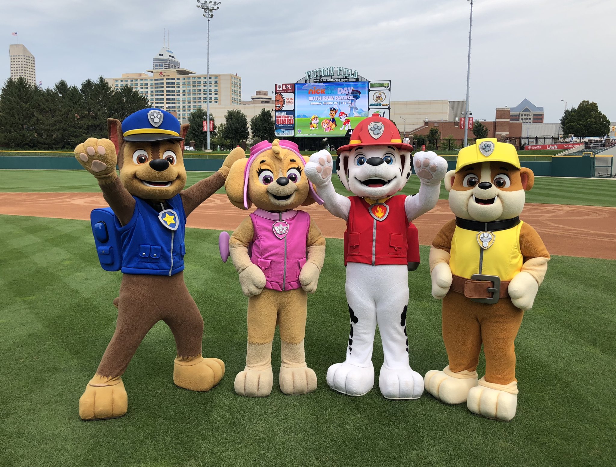 تويتر \ Indianapolis على تويتر: "They made it! Come see PAW Patrol at Victory Field on Sunday, 26. #BallparkSzn https://t.co/CG8djCjB78 https://t.co/T155BZb9IF"