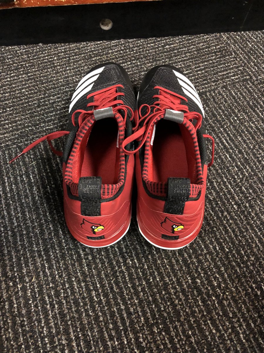 S/O to <a href="/UofLBaseball/">Louisville Baseball</a> for the cleats for #PlayersWeekend