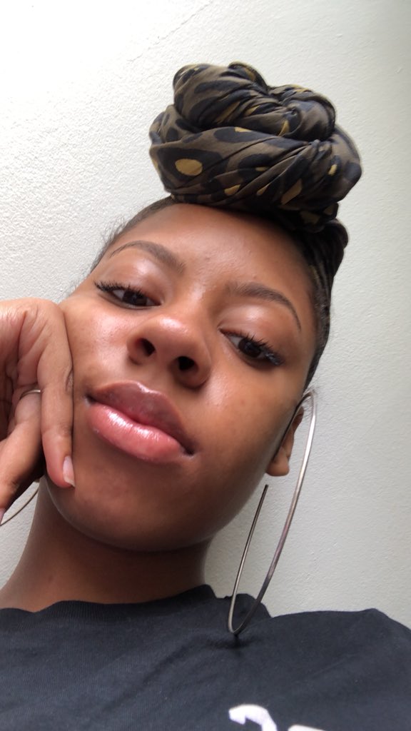 beautybymori's tweet photo. Free at last, free at last😭 Issa process and I’m glad to be done that chapter💨💧 #ClearSkinFinally https://t.co/YZObdhBO1M