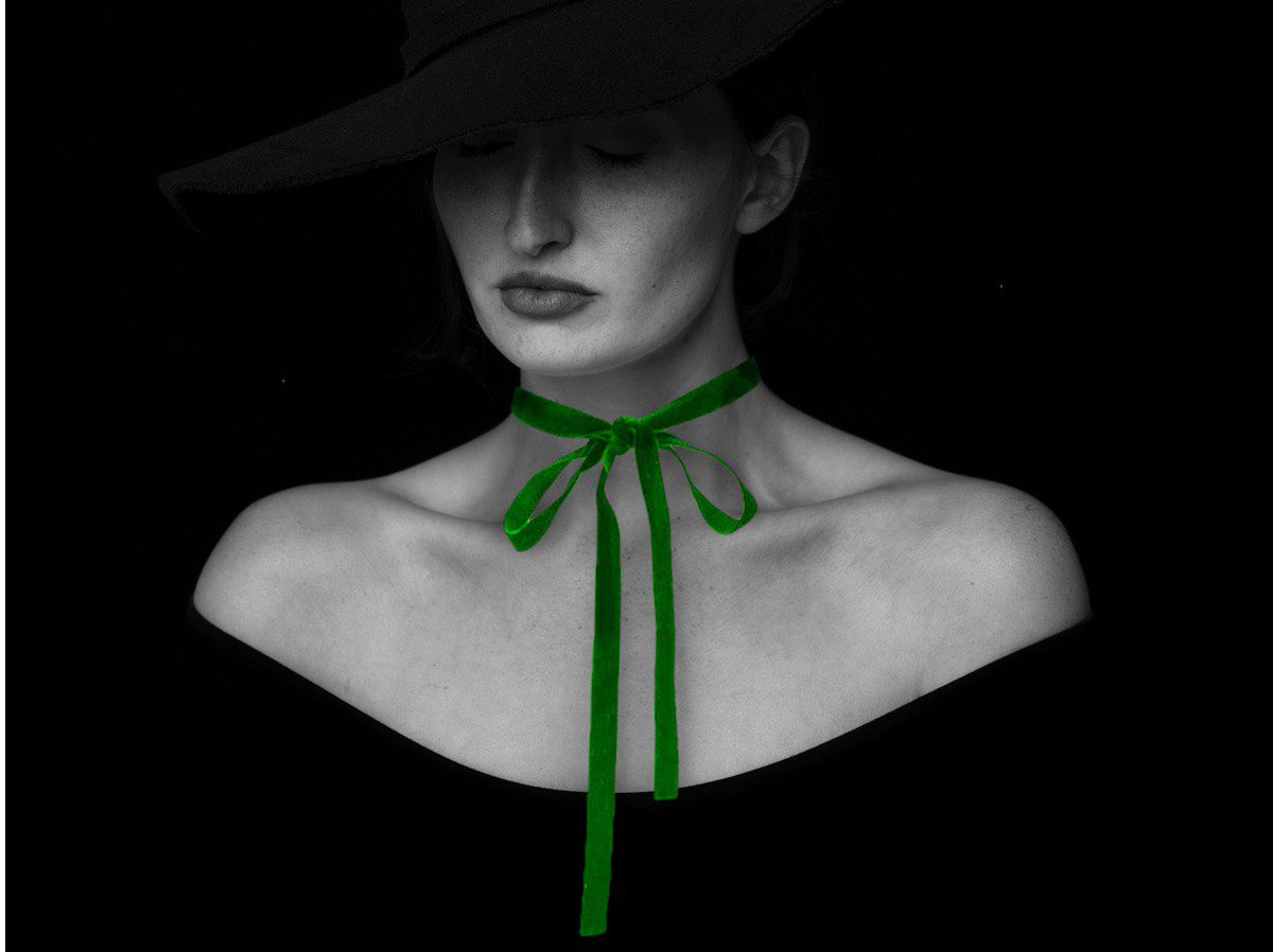 Quick Brown Fox “The Green Ribbon Teaching the Horror Genre and the