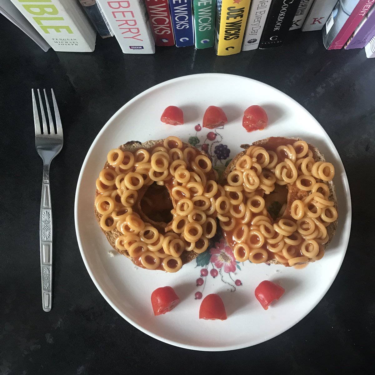 megcanfitness's tweet photo. #foodFriday 😛😛😛😛 https://t.co/BOK3MXngd0