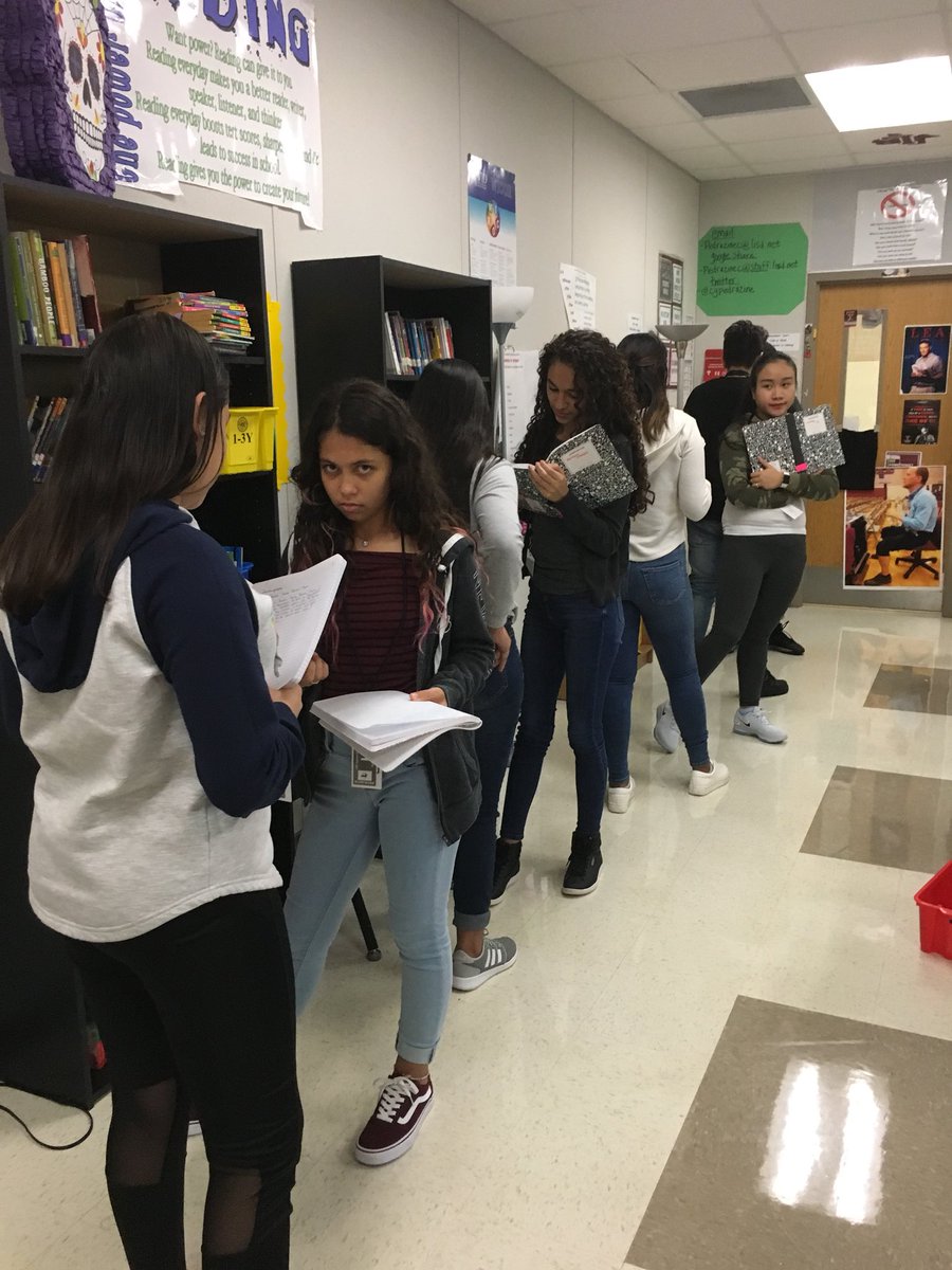 Reading, writing, listening &amp; speaking in English! It’s a good day to learn &amp; share what we are learning. <a href="/LHSHarmon/">LHS Harmon Campus</a> #BHarmonNow