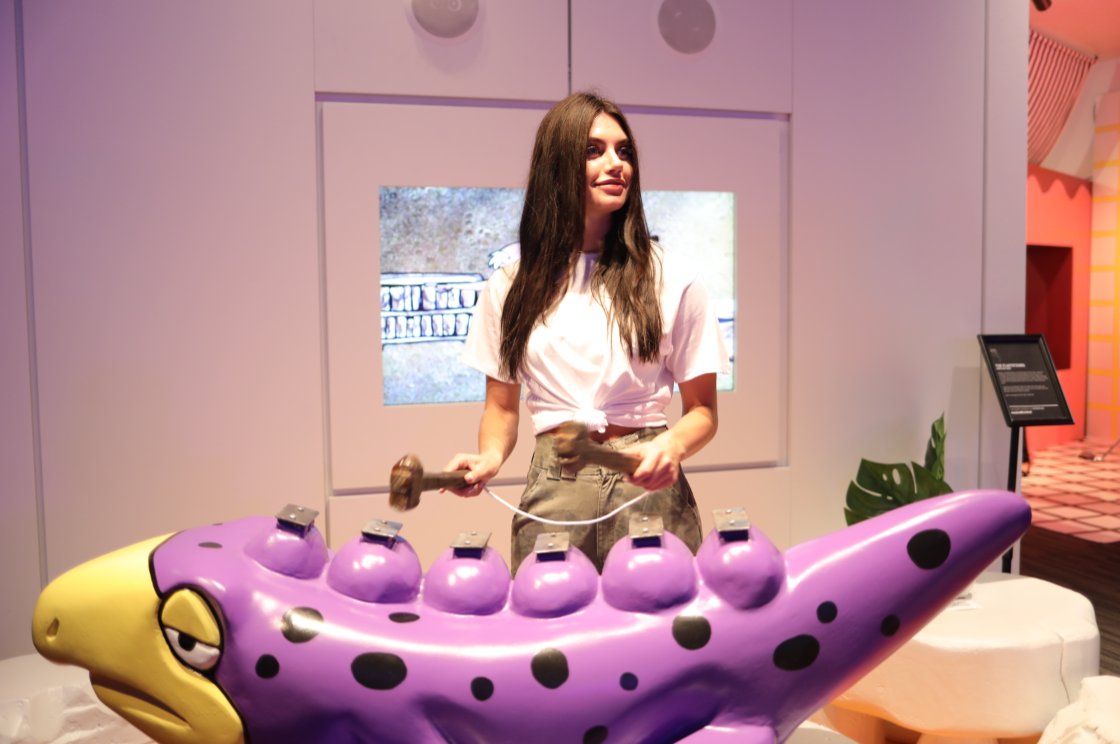 GRAMMYMuseum's tweet photo. Have you visited "The #GetAnimatedInvasion" yet?
Step into the interactive musical worlds of @WBLooneyTunes this weekend πΆ https://t.co/uc4wIotrSf https://t.co/gVHtVJXKtp