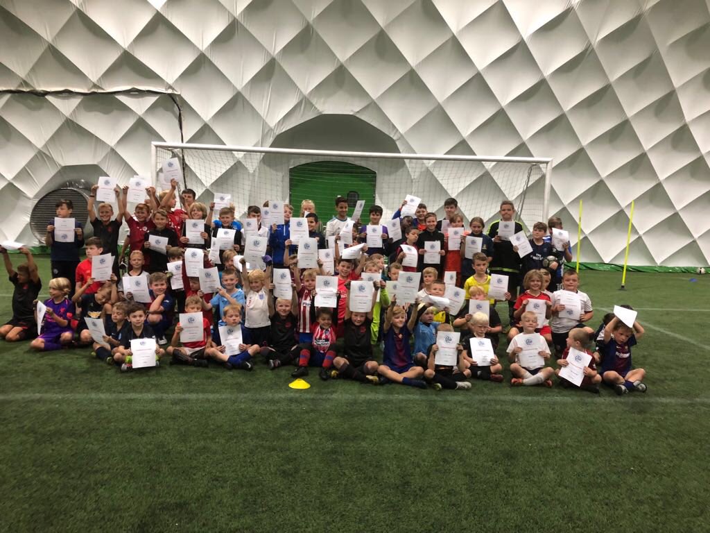 OfficialWSITC's tweet photo. ⚽️WEEK 5 - DAY 5 - Tournament Day🏆⚽️What a fantastic week we have had on our Soccer Camps this week! Today players competed for the Wanderers Super Cup as well as getting the opportunity to meet some new friends all the way from Kenya 🇰🇪 #BWFC @OfficialBWFC @OfficialBWCT https://t.co/MDYj2EvH9C