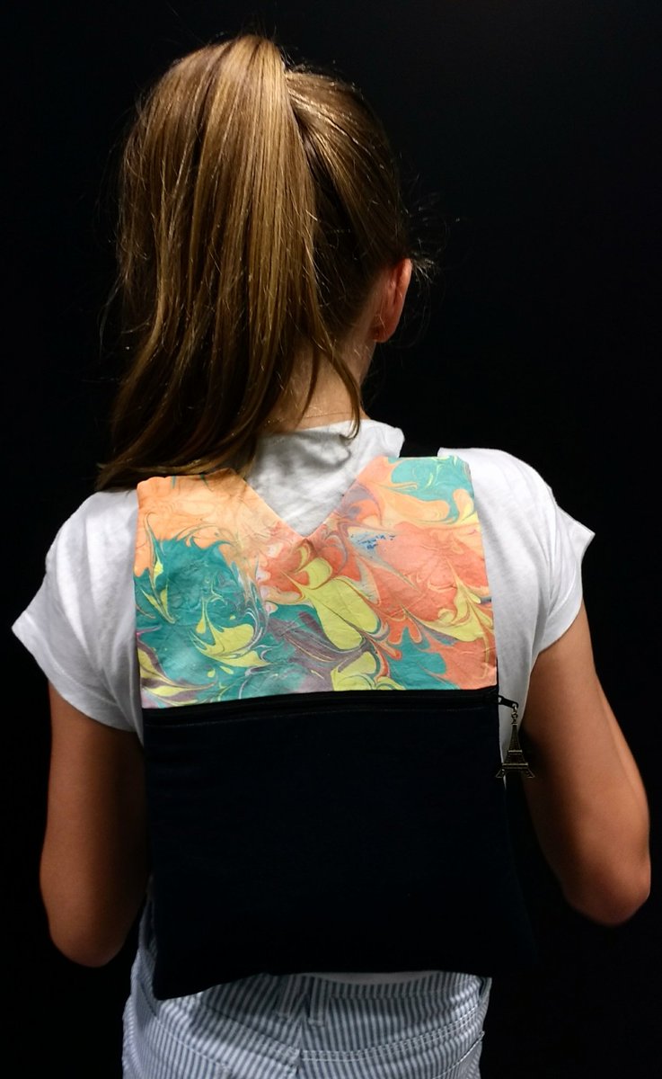 dgomezsof's tweet photo. #costura #sewing #backpak #motxilla #marbling #marbrejat https://t.co/C3z9mpuEjR