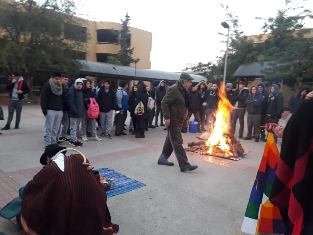 liceocytec's tweet photo. Celebración Año Nuevo Mapuche Junio 2018. https://t.co/cJ21kpfqrr
