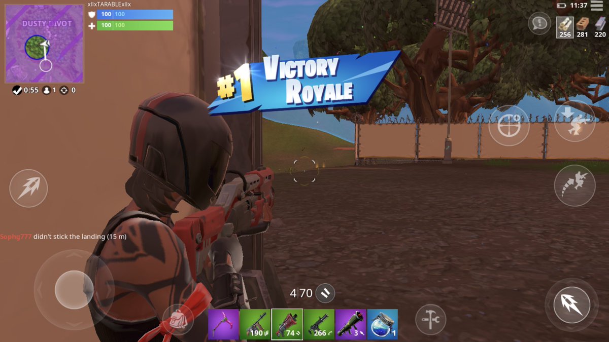 TaraMacks's tweet image. 1st Fortnite MOBILE Victory Royale &amp;amp; my first NO KILL CHALLENGE WIN lololol 😂😂😂 #Fortnite #VictoryRoyale #FortniteiOS #Mobe