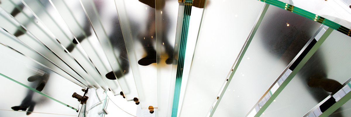 How much thought have you put into your office design? Air quality, light &amp; work station ergonomics all have a tremendous impact on workers' physical and mental wellbeing. See tips to turn your office into a workplace of wellbeing in <a href="/CorpWellnessMag/">Corporate Wellness Magazine</a>: ow.ly/uRqH30lqPV2