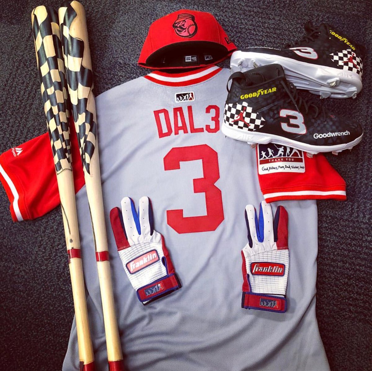 BaseballBros's tweet photo. Scooter Gennett’s paying tribute to Dale Earnhardt this weekend https://t.co/7VLiyZufSm