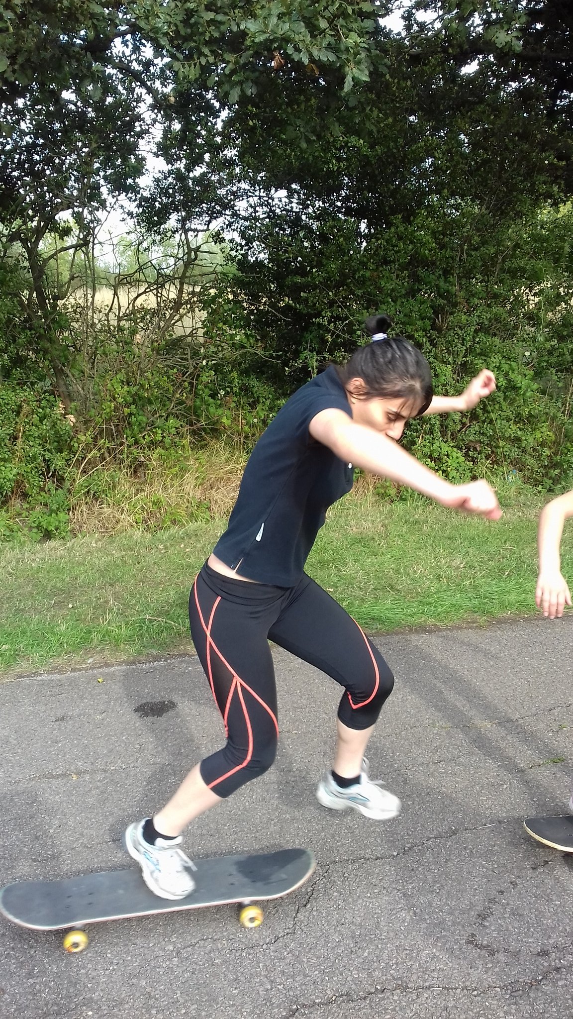Carmen Neagu On Twitter First Time On A Skaterboard It Was A Miracle 