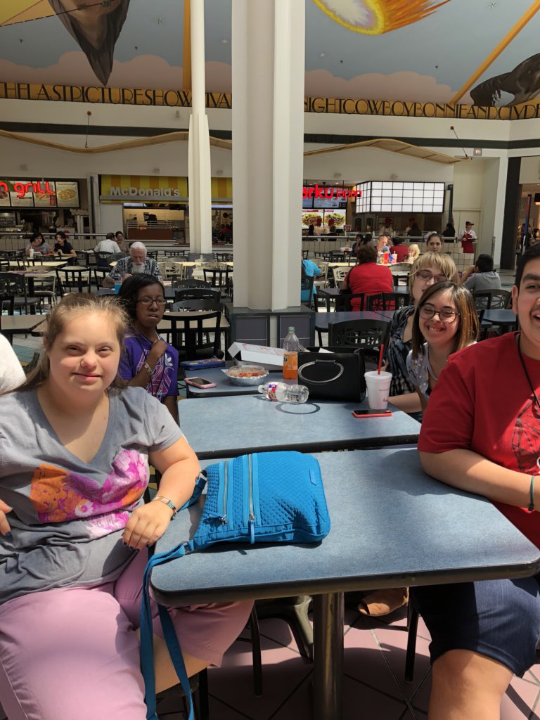 Shari Newman tweet media