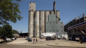 LarryMCohn's tweet image. Sterling Bay buying ADM wheat mill in Fulton Market dlvr.it/QgyyDB