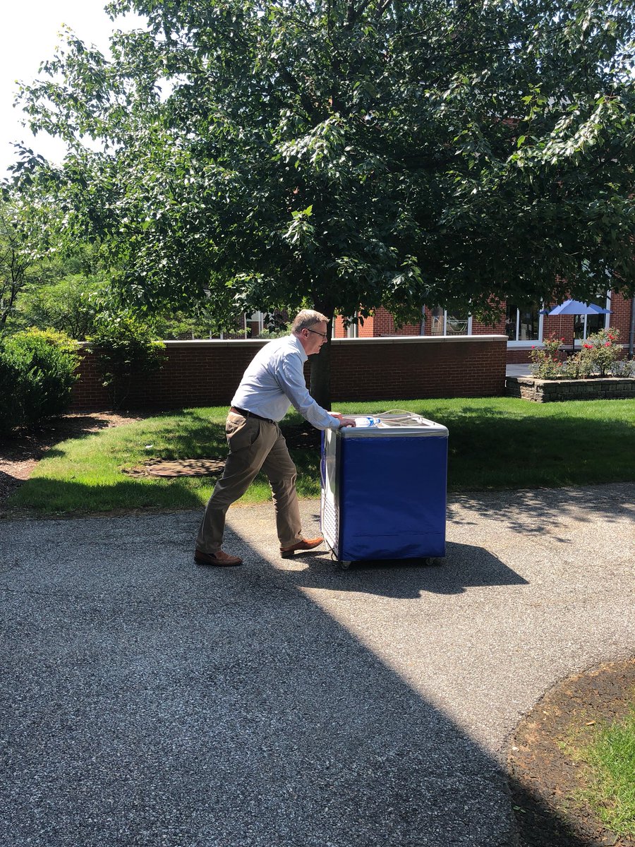 Rolling out the ice cream for the annual <a href="/DeanShepardson/">Andrew Shepardson</a> t-shirt and ice cream giveaway (while supplies last)!! Come see me right now on the Smith Patio 😀