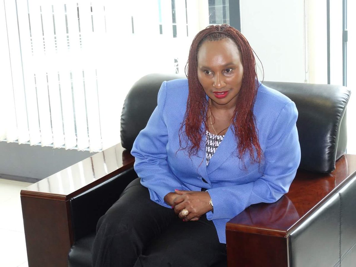 FlorenceKajuju's tweet photo. Hosted the Tana River County Governor (Rtd Major ) Dhadho Godhana when he paid the Chairperson of the @KenyasOmbudsman a courtesy call at the office. https://t.co/bMWM6uYKqd